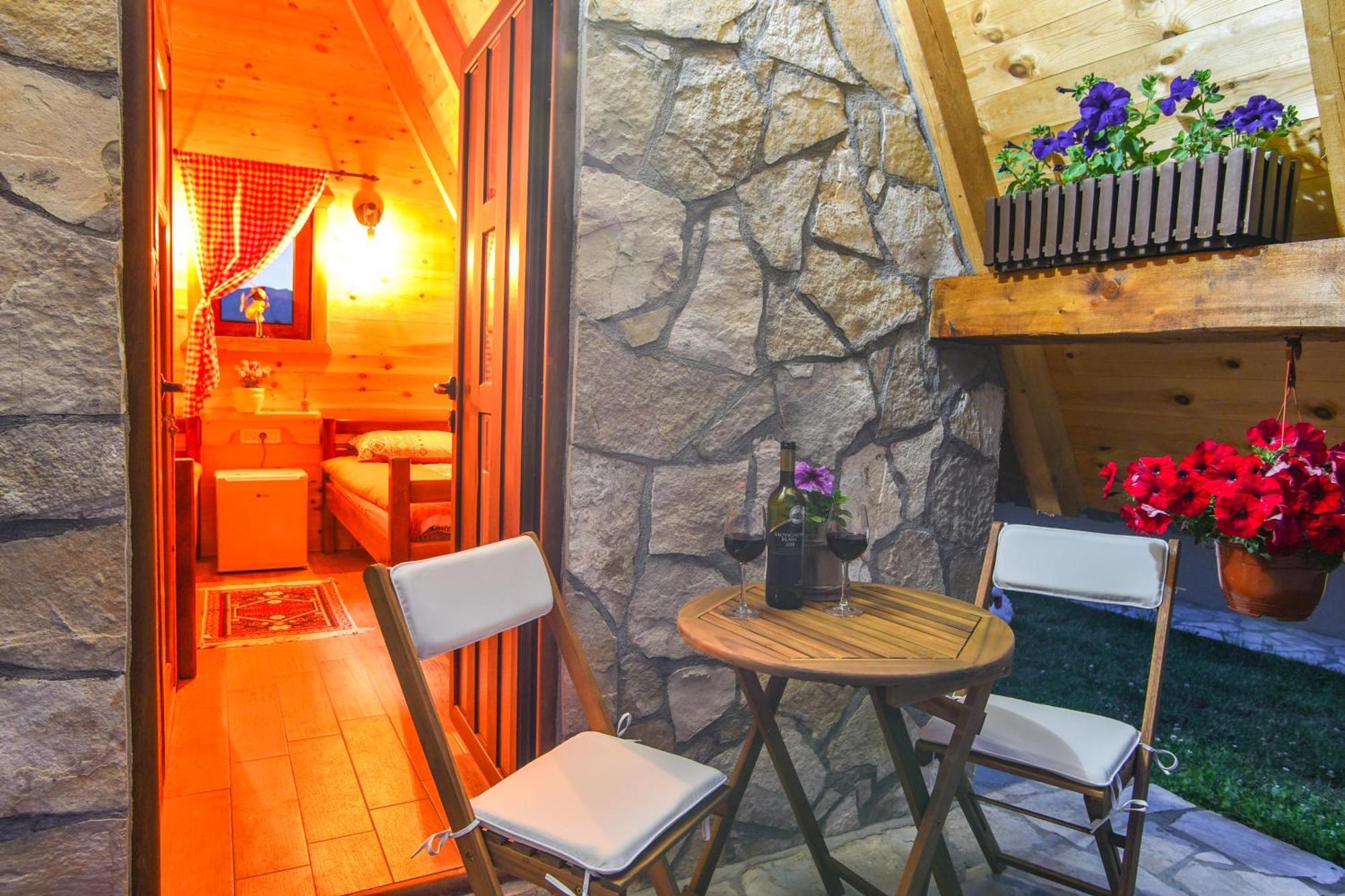 Cottages Big Bear Žabljak Екстериор снимка